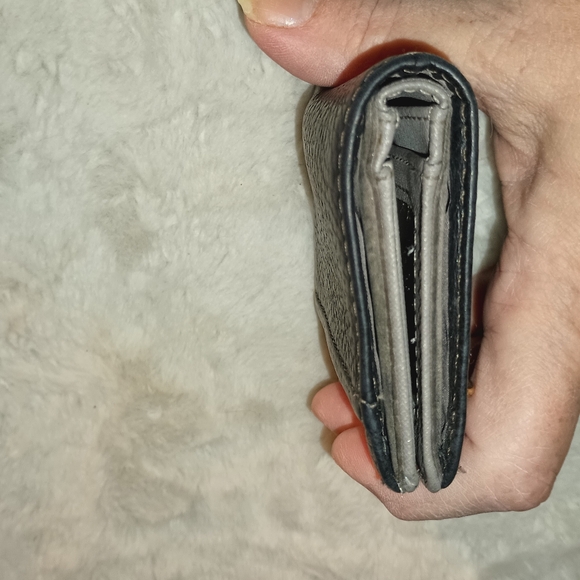 Fossil Black Leather Bi-Fold Wallet (Vintage 1984) - Picture 7 of 8